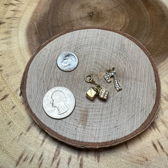 VTG| Juicy Couture Lucky Dice 🎲 & 7 Charms ✨ - Picture 2 of 5